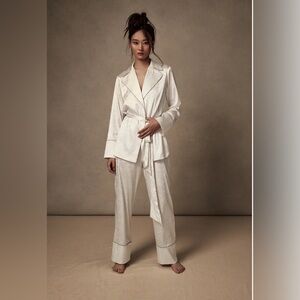 NWT Danielle Frankel Porcelain lounge set in Medium